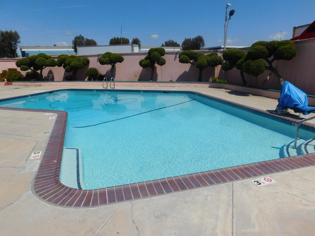 Inns Of California Salinas Bagian luar foto